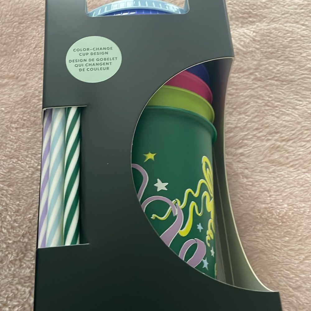 Starbucks  5 Color-Changing Reusable Cold 24 Oz Cups Tumbler & Straws